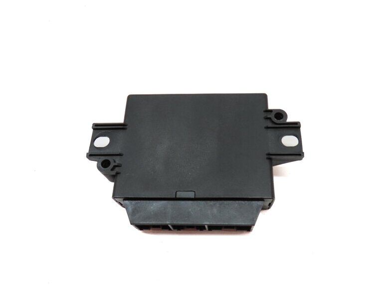 Thumbnail 5: 2015-2018 AUDI Q3 (8U) PDC PARK DISTANCE SENSOR CONTROL MODULE