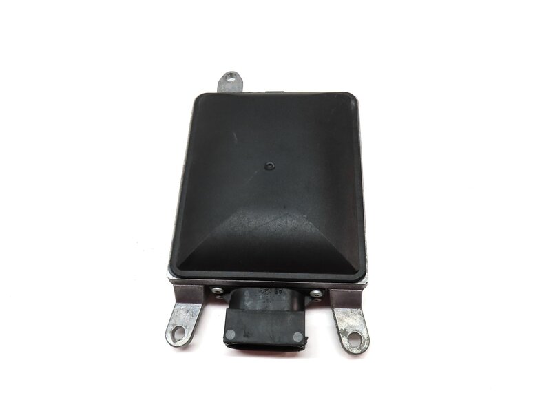 Thumbnail 5: 2015-2018 AUDI Q3 (8U) REAR LEFT BLIND SPOT RADAR DISTANCE WARNING SENSOR MODULE