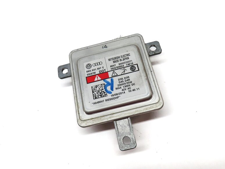 Thumbnail 3: 2015 AUDI Q3 (8U) FRONT RIGHT PASSENGER HEADLIGHT HEAD LIGHT LAMP BALLAST