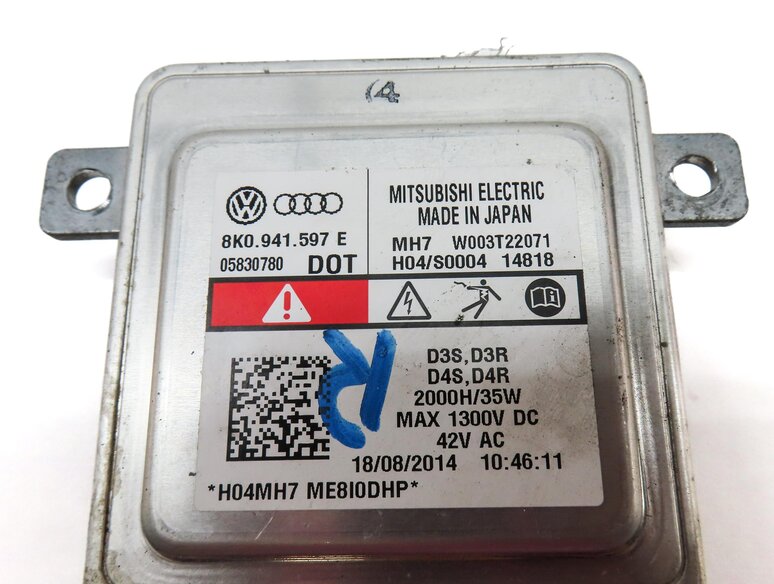 Thumbnail 4: 2015 AUDI Q3 (8U) FRONT RIGHT PASSENGER HEADLIGHT HEAD LIGHT LAMP BALLAST