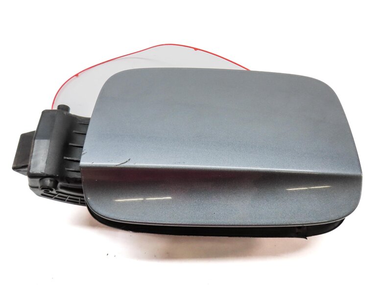 Thumbnail 2: 2015-2018 AUDI Q3 (8U) FUEL TANK DOOR w/ HOUSING (MONSOON GREY METALLIC)