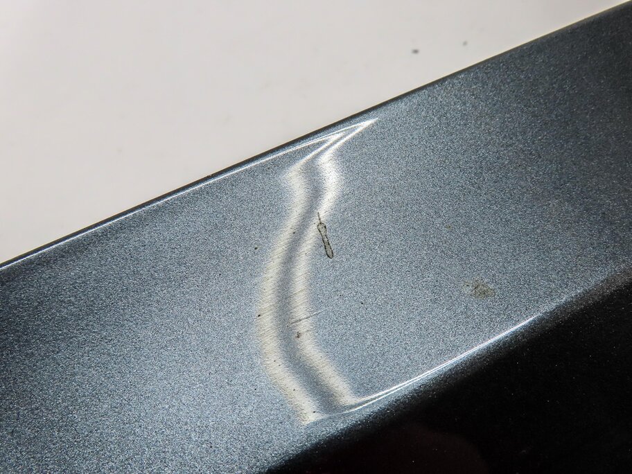 Thumbnail 8: 2015 AUDI Q3 (8U) REAR LEFT LOWER DOOR MOULDING TRIM PANEL (MONSOON GREY)