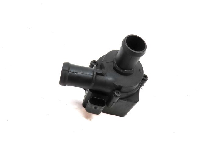 Thumbnail 3: 2015 AUDI Q3 8U 2.0L TURBO CCTA ENGINE AUXILIARY ELECTRIC WATER PUMP 06H121601P