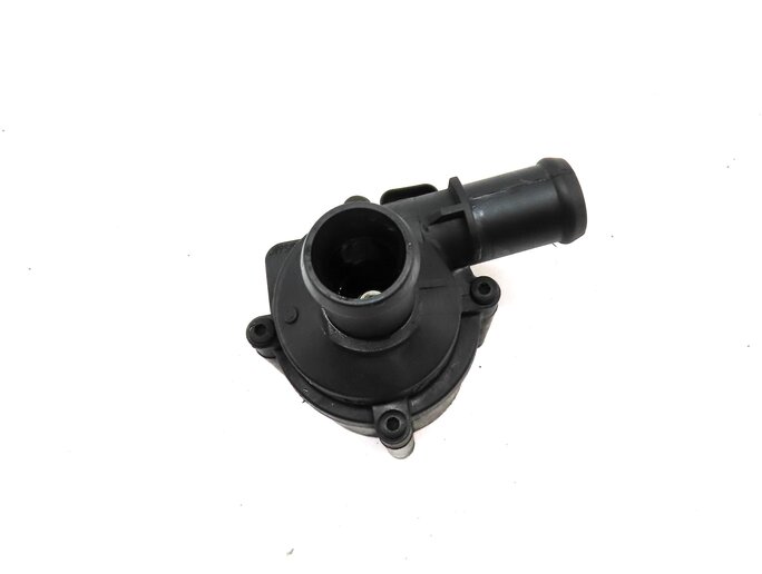 Thumbnail 5: 2015 AUDI Q3 8U 2.0L TURBO CCTA ENGINE AUXILIARY ELECTRIC WATER PUMP 06H121601P