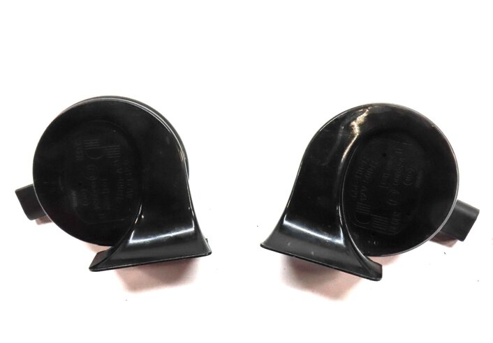 Thumbnail 2: 2015-2018 AUDI Q3 (8U) HIGH & LOW TONE SAFETY HORN SET-2