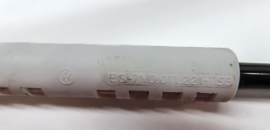 Thumbnail 8: 2015-2018 AUDI Q3 (8U) EMERGENCY SPARE TIRE JACK CAR LIFT JACK TOOL CRANK HANDLE