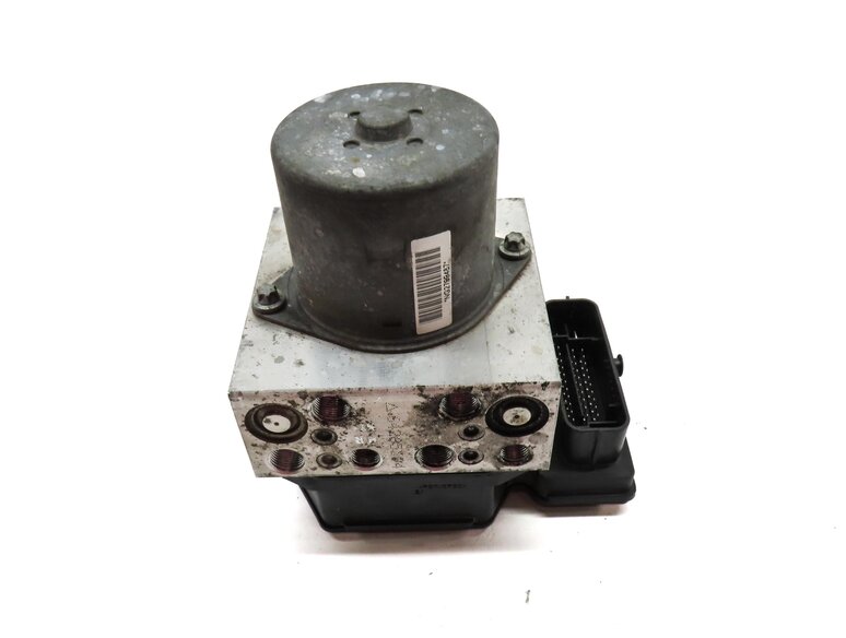 Thumbnail 2: 2015-2016 AUDI Q3 (8U) ABS ANTI LOCK BRAKE PUMP w/ MODULE