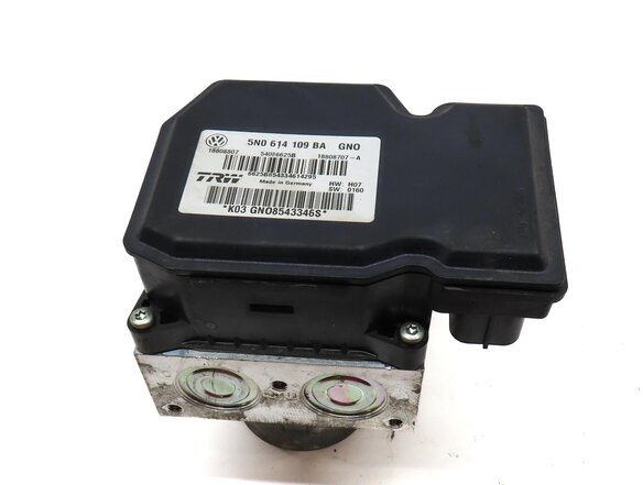 Thumbnail 5: 2015-2016 AUDI Q3 (8U) ABS ANTI LOCK BRAKE PUMP w/ MODULE