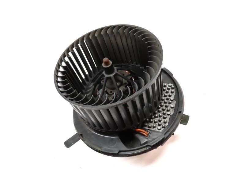 Thumbnail 3: 2015-2018 VW CC EOS TIGUAN / AUDI Q3 (8U) FRONT HEATER A/C BLOWER FAN MOTOR