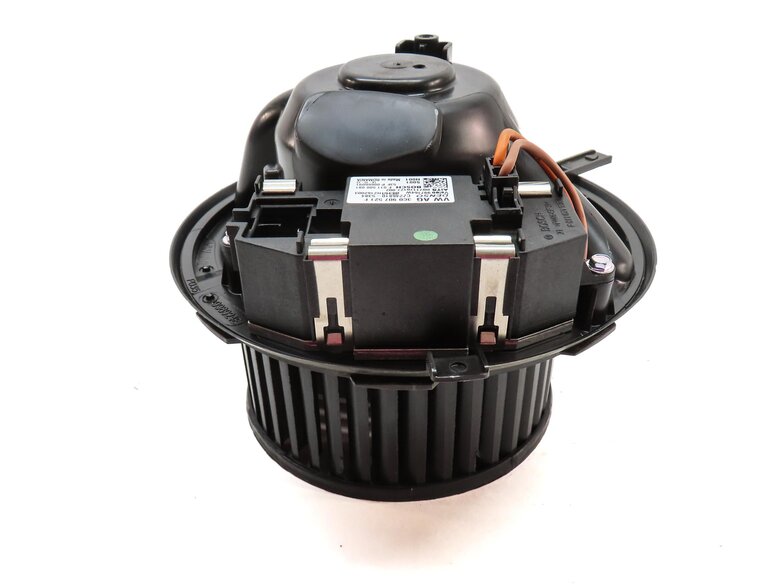 Thumbnail 6: 2015-2018 VW CC EOS TIGUAN / AUDI Q3 (8U) FRONT HEATER A/C BLOWER FAN MOTOR