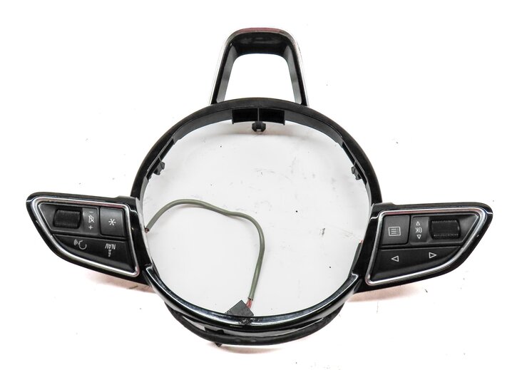 Thumbnail 4: 2015 AUDI Q3 (8U) STEERING WHEEL TRIM w/ LEFT & RIGHT SWITCH BUTTON SET 2