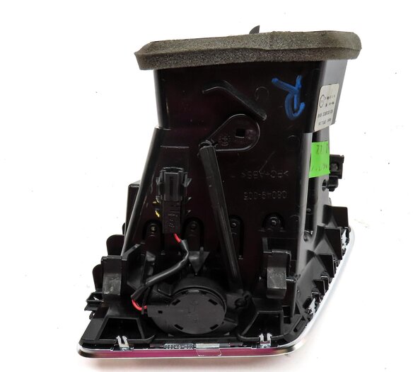 Thumbnail 5: 2015 AUDI Q3 8U FRONT RIGHT PASSENGER DASH HVAC A/C HEATER AIR VENT BLACK SILVER