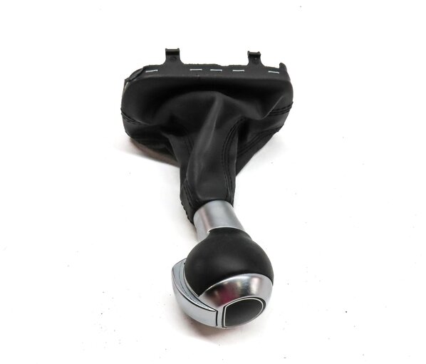 Thumbnail 2: 2015 AUDI Q3 8U AUTO AUTOMATIC SHIFTER KNOB HANDLE & SHIFT BOOT (BLACK & SILVER)