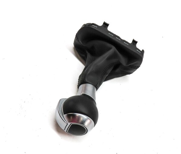 Thumbnail 3: 2015 AUDI Q3 8U AUTO AUTOMATIC SHIFTER KNOB HANDLE & SHIFT BOOT (BLACK & SILVER)