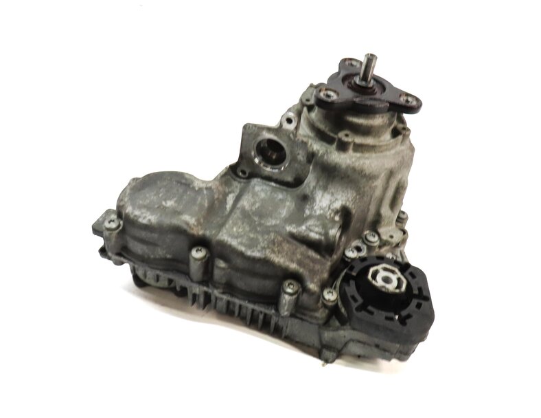 2010-2012 BMW 535i 550i GT 750i B7 (F01 F07 F10) AWD X-DRIVE FRONT TRANSFER CASE