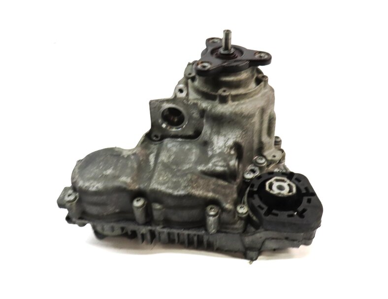 Thumbnail 2: 2010-2012 BMW 535i 550i GT 750i B7 (F01 F07 F10) AWD X-DRIVE FRONT TRANSFER CASE