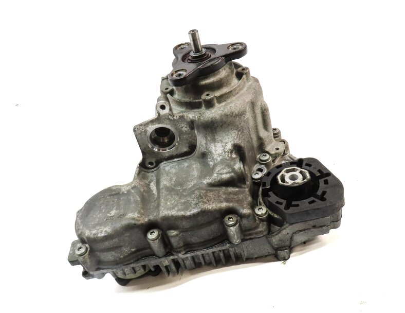 Thumbnail 3: 2010-2012 BMW 535i 550i GT 750i B7 (F01 F07 F10) AWD X-DRIVE FRONT TRANSFER CASE