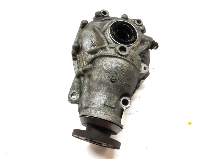 Thumbnail 2: 10-12 BMW 750i ALPINA B7 (F01 F02) 4.4L X-DRIVE AWD - FRONT DIFFERENTIAL (3.46)