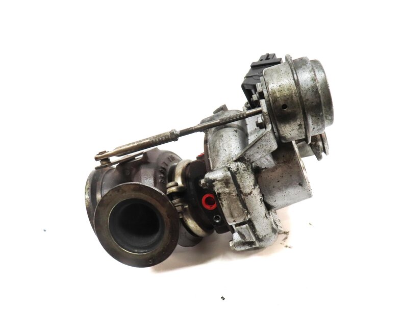 Thumbnail 3: 08-14 BMW 550i 750i X5 X6 (E70 E71 F01 F10) 4.4L N63 ENGINE - LEFT TURBOCHARGER