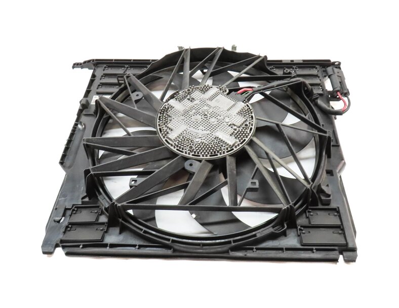 Thumbnail 5: 10-18 BMW 550i 550iGT 650i 750i (F01 F06 F10) 850w RADIATOR COOLING FAN & SHROUD
