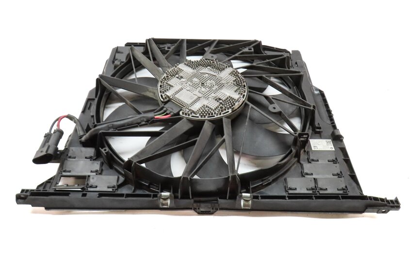 Thumbnail 6: 10-18 BMW 550i 550iGT 650i 750i (F01 F06 F10) 850w RADIATOR COOLING FAN & SHROUD