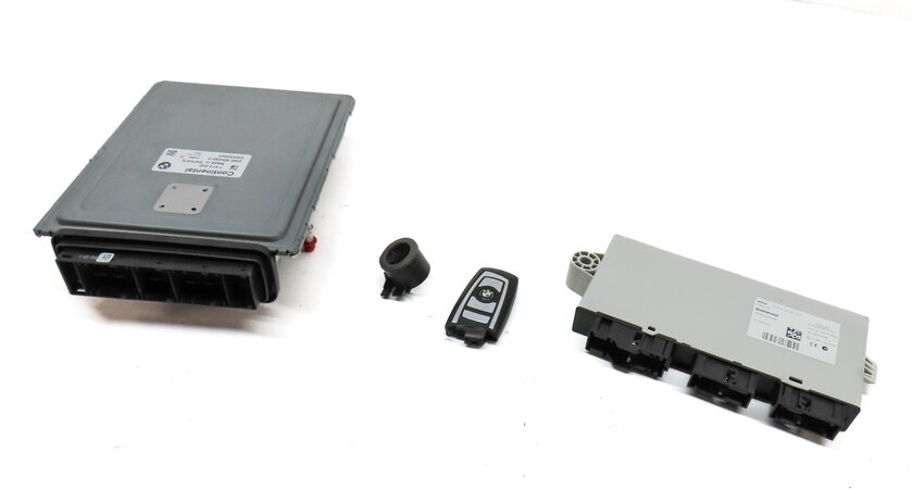 09-13 BMW 550i 650i 750i (F01 F06 F10) 4.4TT N63 ENGINE DME CAS4 MODULE KEY SET