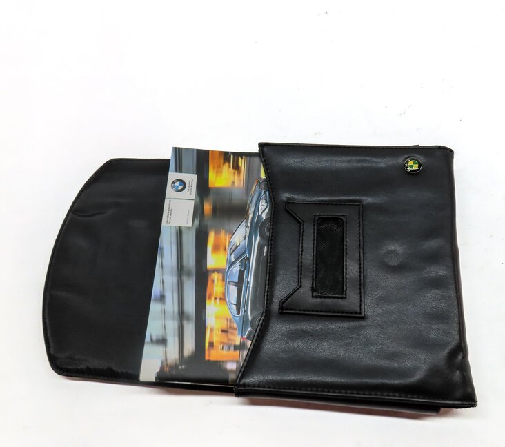 Thumbnail 10: 2011 BMW 750i (F01) OWNERS MANUAL BOOKLET SET 6 w/ CARRYING CASE (BLACK)