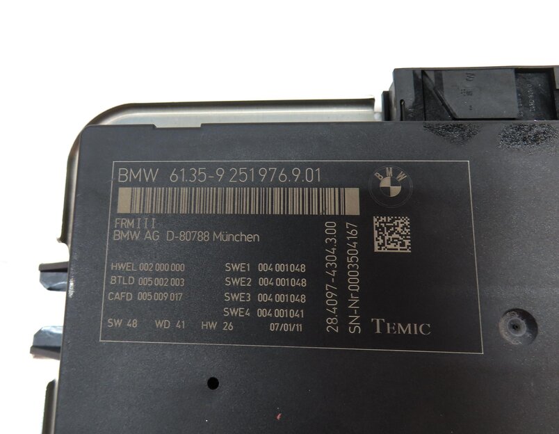 Thumbnail 4: 10-17 BMW 5 6 7 M5 X3 X4 (F06 F10 F12 F25 F26) FRM III BODY LIGHT MODULE 3-PLUG