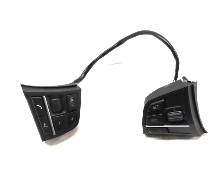 Thumbnail 2: 2011 BMW 750i (F01) STEERING WHEEL LEFT & RIGHT SWITCH BUTTON SET 2 (BLACK)