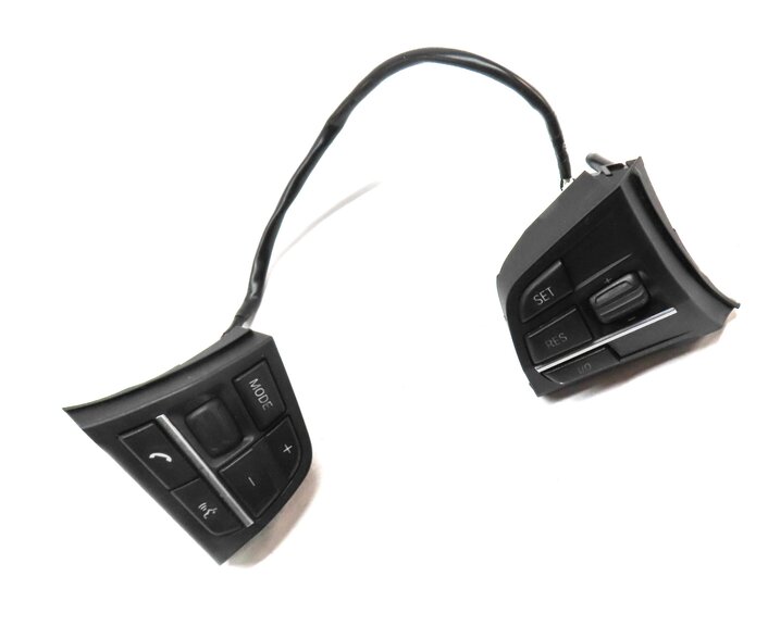 Thumbnail 3: 2011 BMW 750i (F01) STEERING WHEEL LEFT & RIGHT SWITCH BUTTON SET 2 (BLACK)