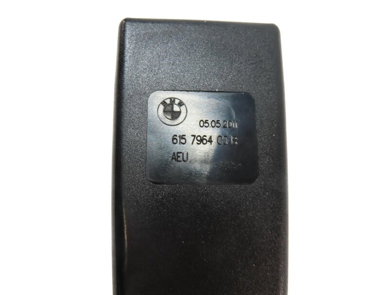 Thumbnail 6: 10-17 BMW 5 7 GT SERIES (F01 F07 F10) FRONT LEFT DRIVER SEATBELT BUCKLE RECEIVER