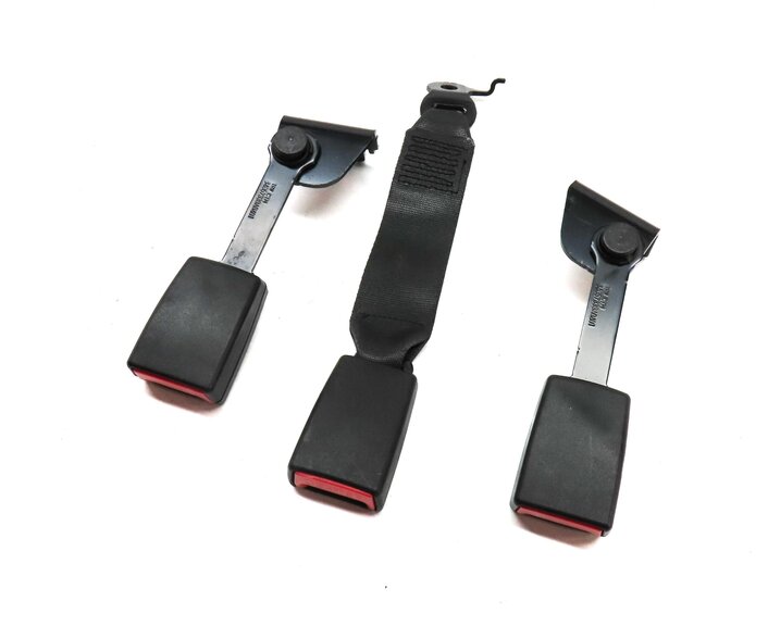2011 BMW 750i (F01) REAR LEFT RIGHT & CENTER SEATBELT BUCKLE RECEIVER SET 3