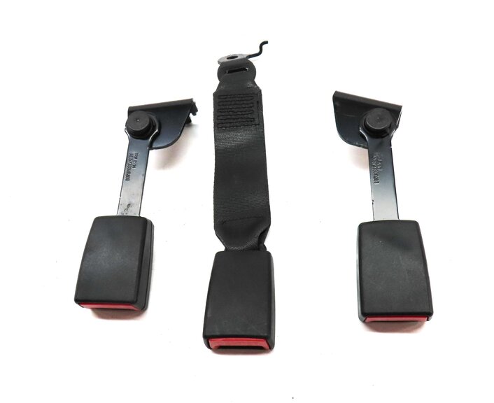 Thumbnail 2: 2011 BMW 750i (F01) REAR LEFT RIGHT & CENTER SEATBELT BUCKLE RECEIVER SET 3