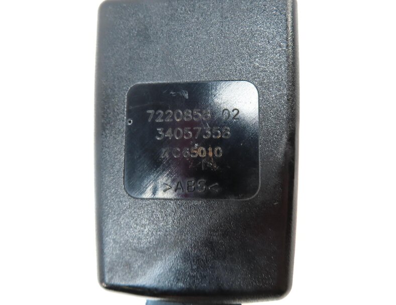 Thumbnail 5: 2011 BMW 750i (F01) REAR LEFT RIGHT & CENTER SEATBELT BUCKLE RECEIVER SET 3