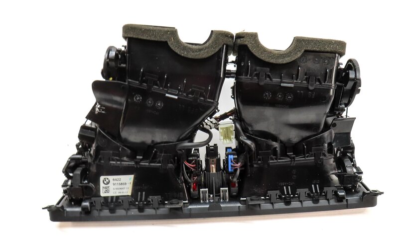 Thumbnail 5: 2011 BMW 750i (F01) FRONT CENTER DASH HVAC A/C HEATER AIR VENT (BLACK) 9115859