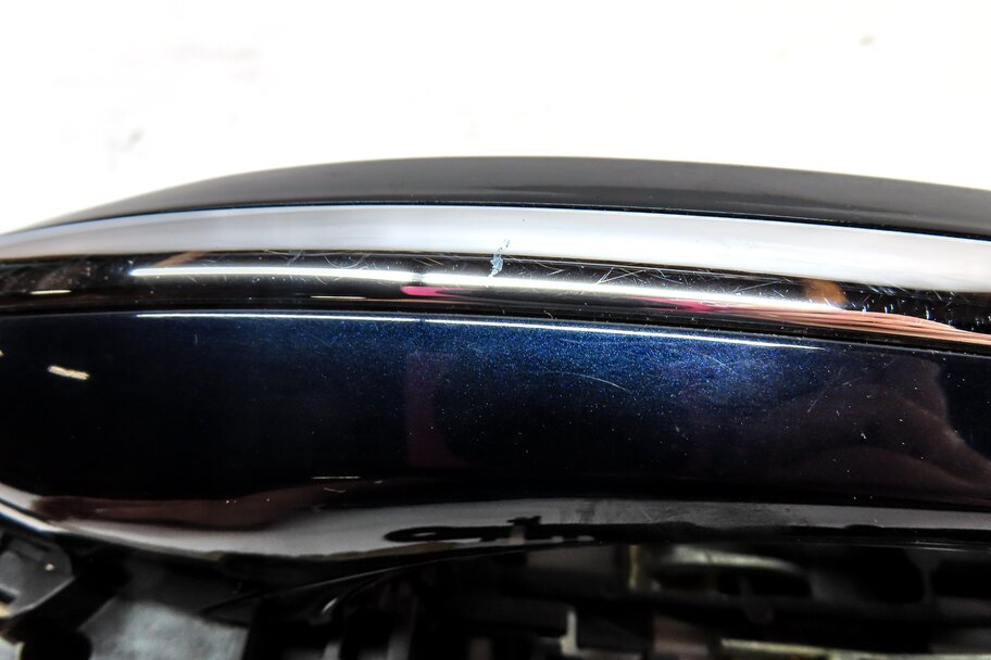 Thumbnail 6: 09-19 BMW 5 6 7 SERIES (F01 F07 F10 F12) RIGHT FRONT COMFORT DOOR HANDLE (BLUE)