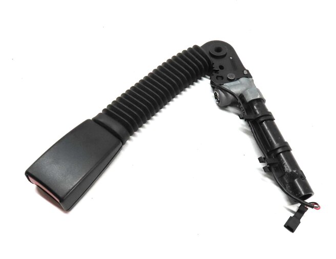 2010-2017 BMW 5 / 7 / GT (F01 F07 F10) RIGHT FRONT PASSENGER SEATBELT RECEIVER
