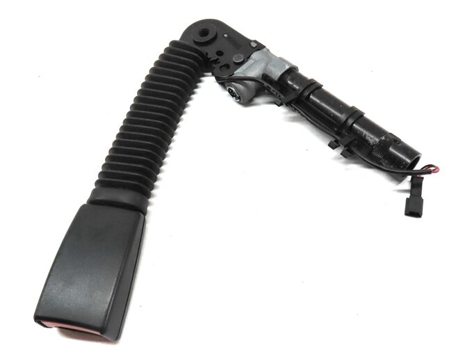 Thumbnail 3: 2010-2017 BMW 5 / 7 / GT (F01 F07 F10) RIGHT FRONT PASSENGER SEATBELT RECEIVER