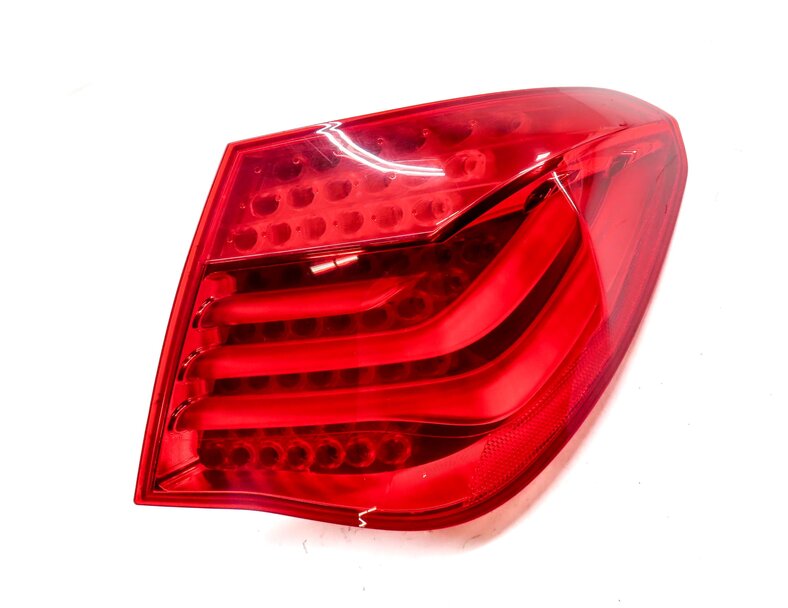 Thumbnail 4: 09-12 BMW 7 SERIES (F01) RIGHT PASSENGER REAR OUTER TAILLIGHT BRAKE LIGHT LAMP