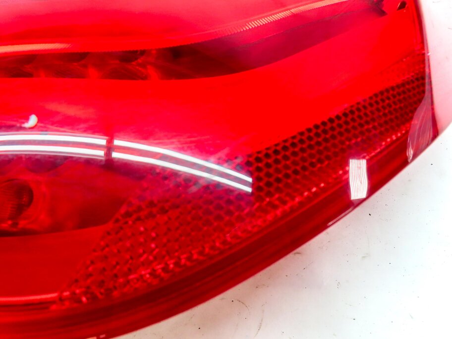 Thumbnail 8: 09-12 BMW 7 SERIES (F01) RIGHT PASSENGER REAR OUTER TAILLIGHT BRAKE LIGHT LAMP