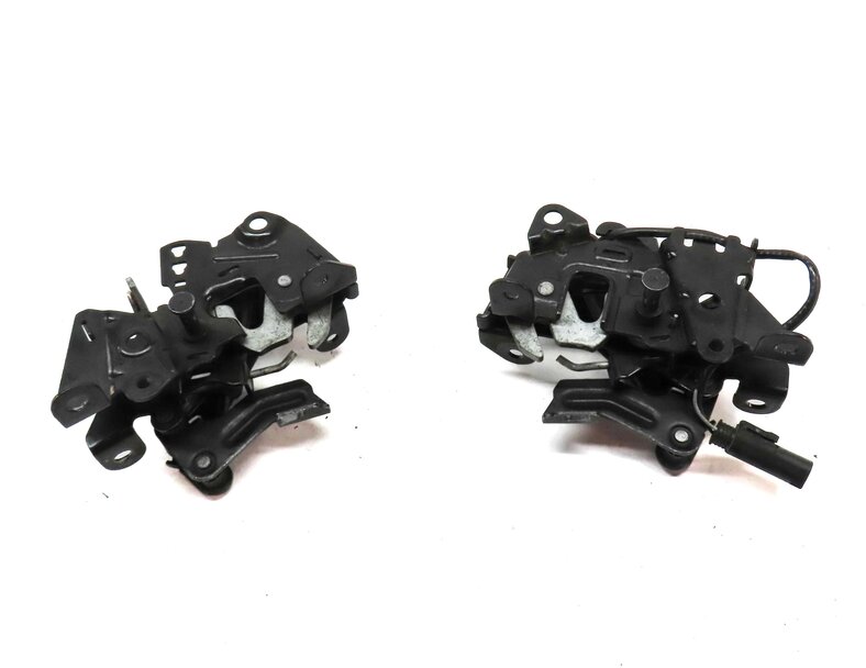 Thumbnail 2: 2011 BMW 750i (F01) LEFT & RIGHT HOOD LATCH LOCK SET 2 51237206453 51237183762