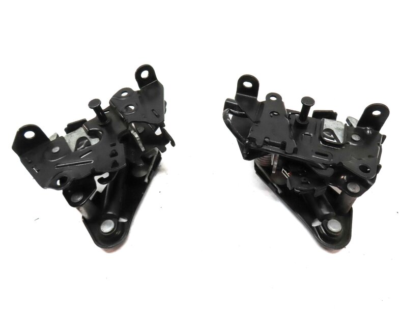 Thumbnail 4: 2011 BMW 750i (F01) LEFT & RIGHT HOOD LATCH LOCK SET 2 51237206453 51237183762