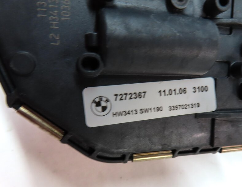 Thumbnail 6: 10-16 BMW M5 535i 550i 740i 750i 760i (F01 F02 F10) FRONT WINDSHIELD WIPER MOTOR