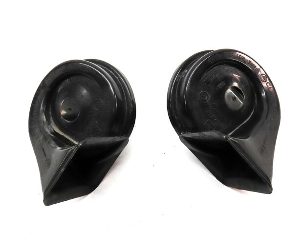 Thumbnail 2: 09-17 BMW 6 7 SERIES (F01 F06) LEFT & RIGHT LOW & HIGH TONE HORN