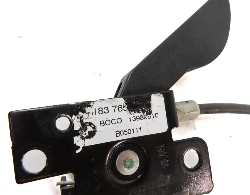Thumbnail 12: 2011 BMW 750i (F01) HOOD LEFT & RIGHT SAFETY CATCH HOOK SET2 w/ RELEASE LEVER