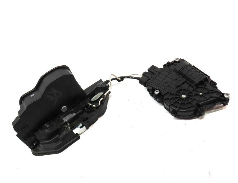 Thumbnail 3: 09-18 BMW 1/2/3/4/5/7/X1 X3 X4 (E87 E90 F01 F10) RIGHT FRONT DOOR LOCK LATCH