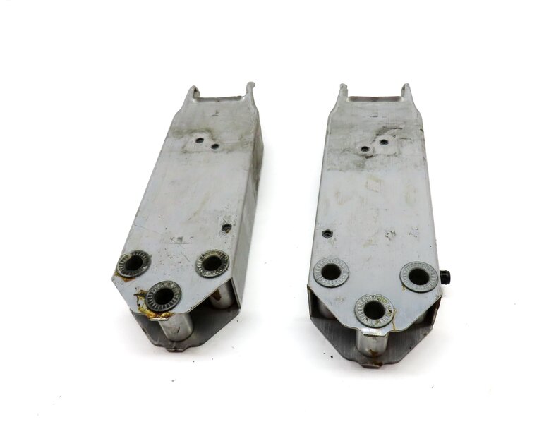 Thumbnail 2: BMW 7 SERIES (F01) FRONT LEFT & RIGHT BUMPER IMPACT REINFORCEMENT BRACKET SET/2