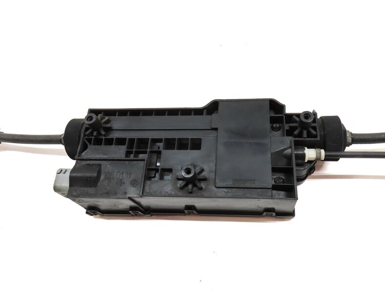 Thumbnail 7: 2011 BMW 750i (F01) EMERGENCY HILL PARKING E-BRAKE ACTUATOR w/ CABLES 6797789