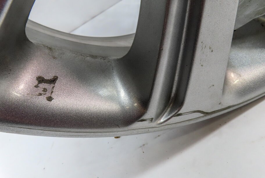 Thumbnail 10: 15-19 LAND ROVER DISCOVERY SPORT L550 18x8 INCH 9 SPOKE ALUMINUM ALLOY WHEEL RIM