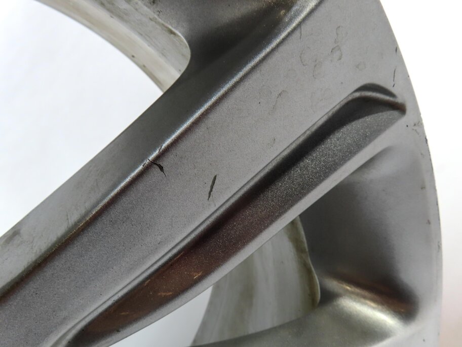 Thumbnail 7: 15-19 LAND ROVER DISCOVERY SPORT L550 18x8 INCH 9 SPOKE ALUMINUM ALLOY WHEEL RIM
